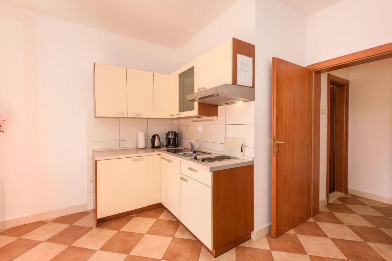 Apartments Zdravko Klek Exterior foto